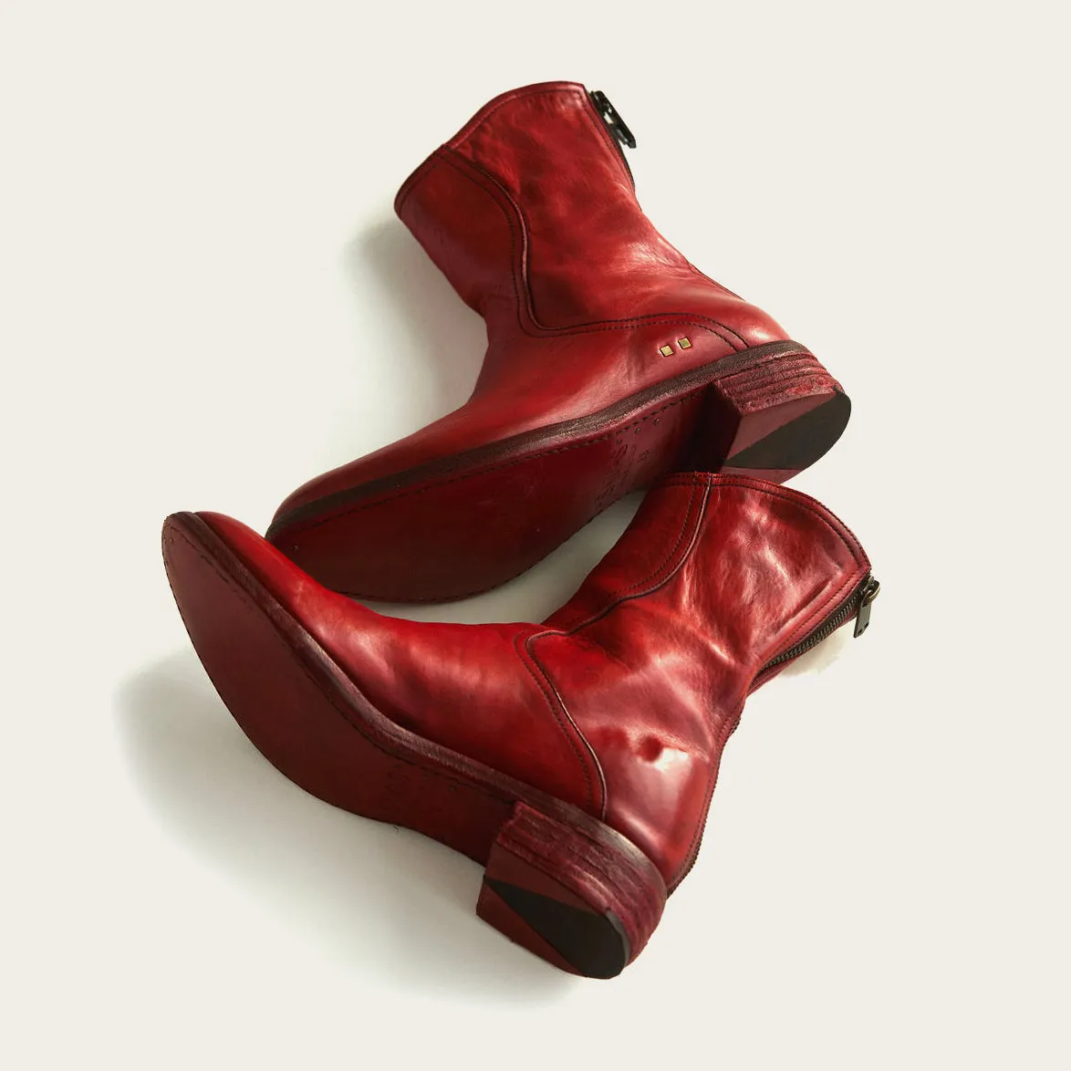 SAVAS x (RED) - The Women's Legend Boot: (RED)